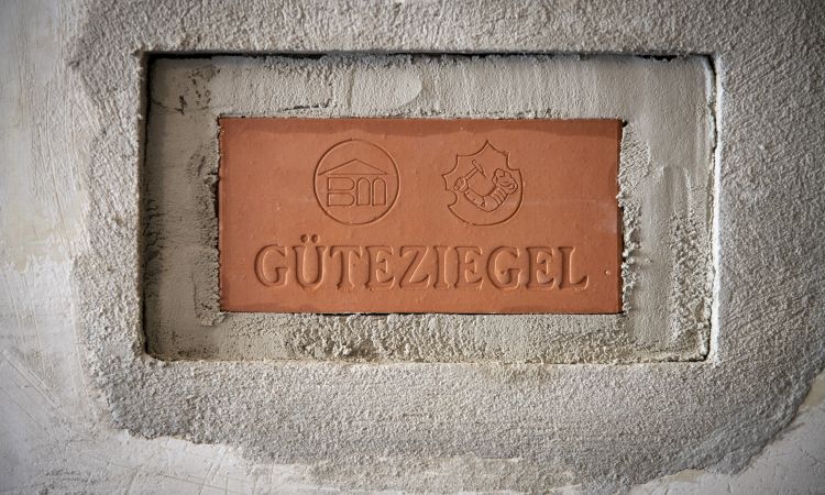 the first "quality brick" of the Viennese master builders